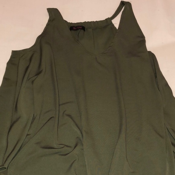 Green Cropped Shirt - Picture 1 of 2